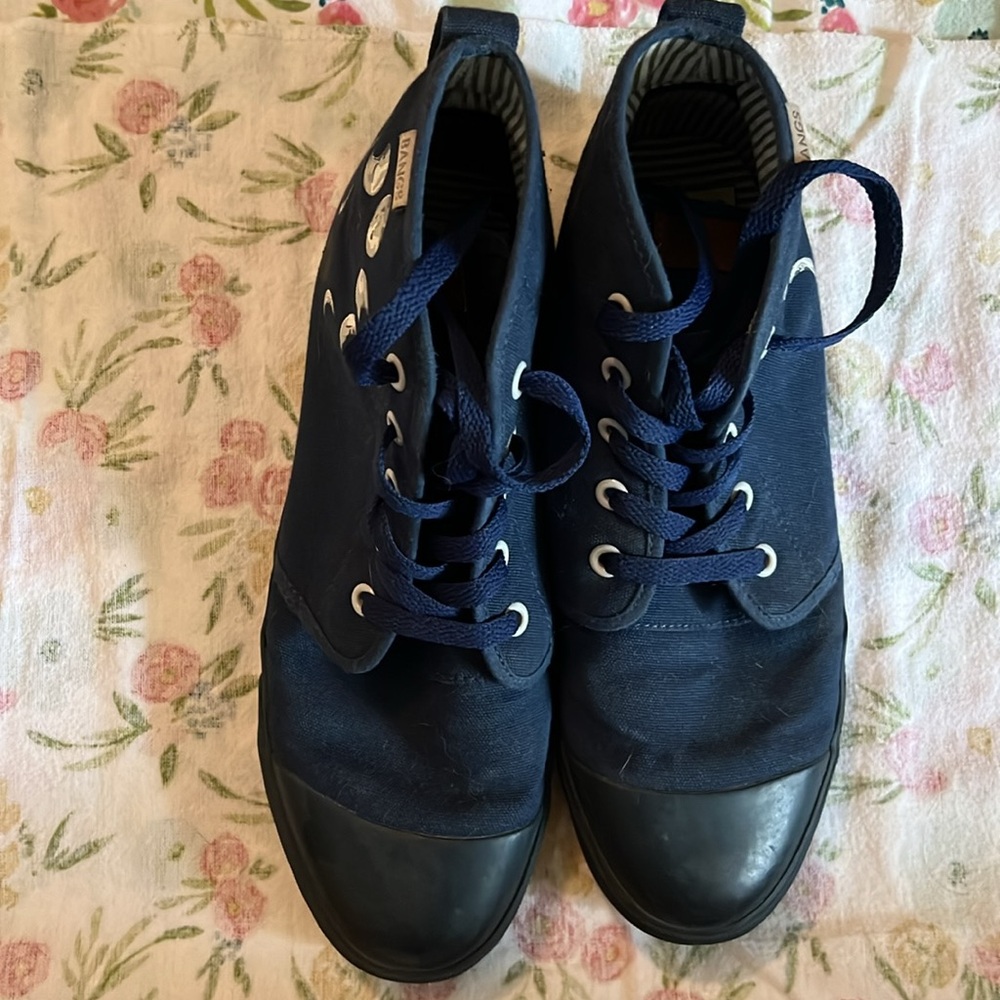 Moon Phase Bangs - image 3